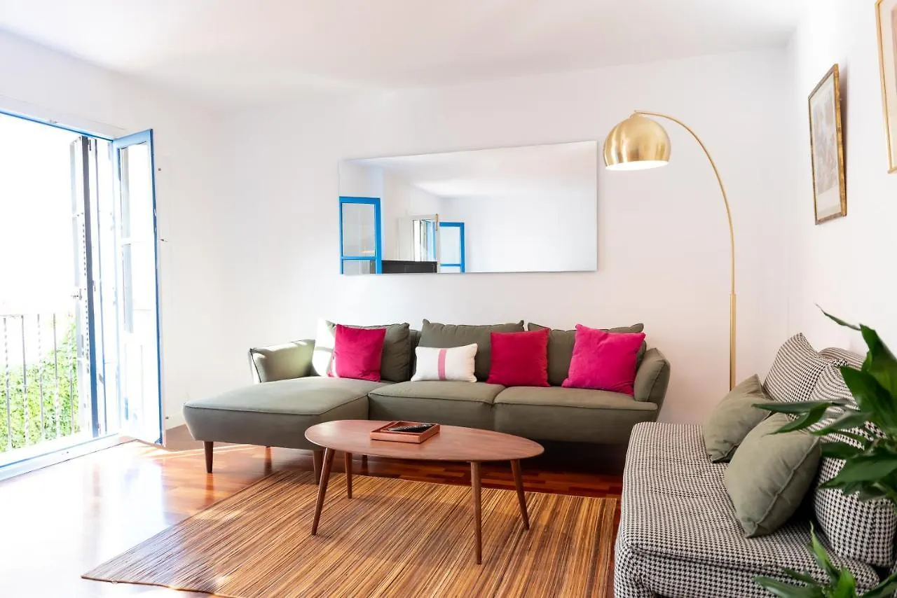 Apartamento Tourist House Santa Cruz Sevilla 0*,